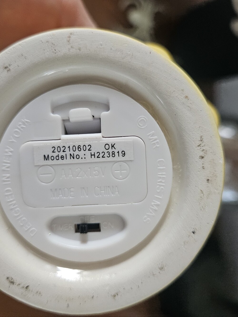 Ceramic Orange & Yellow Holiday Tree Accent - Unbranded - Picture 2 of 2